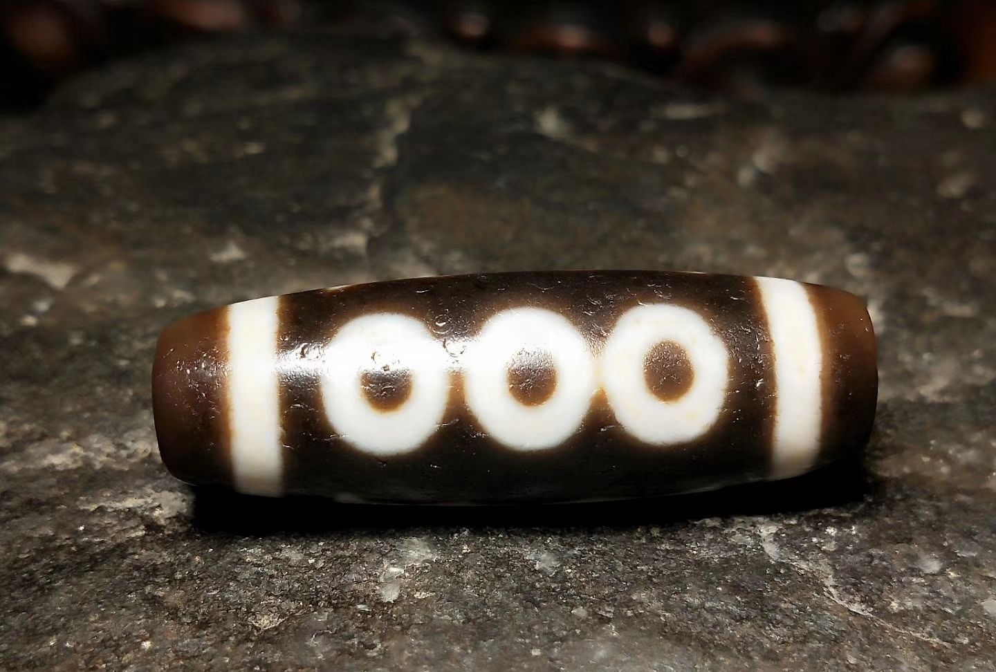 天珠图案的眼数有什么不一样 除了数字 寓意和佩戴方式也不同