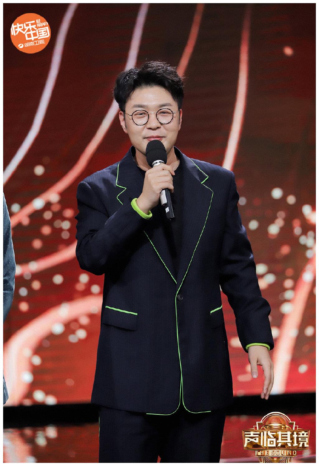 被声临其境第三季主持人周涛杜海涛服装搭配圈粉了好好看