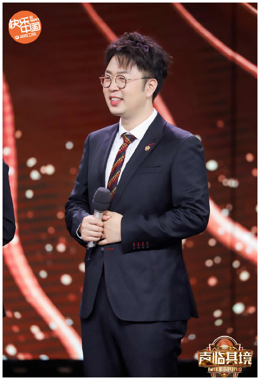 被声临其境第三季主持人周涛杜海涛服装搭配圈粉了好好看