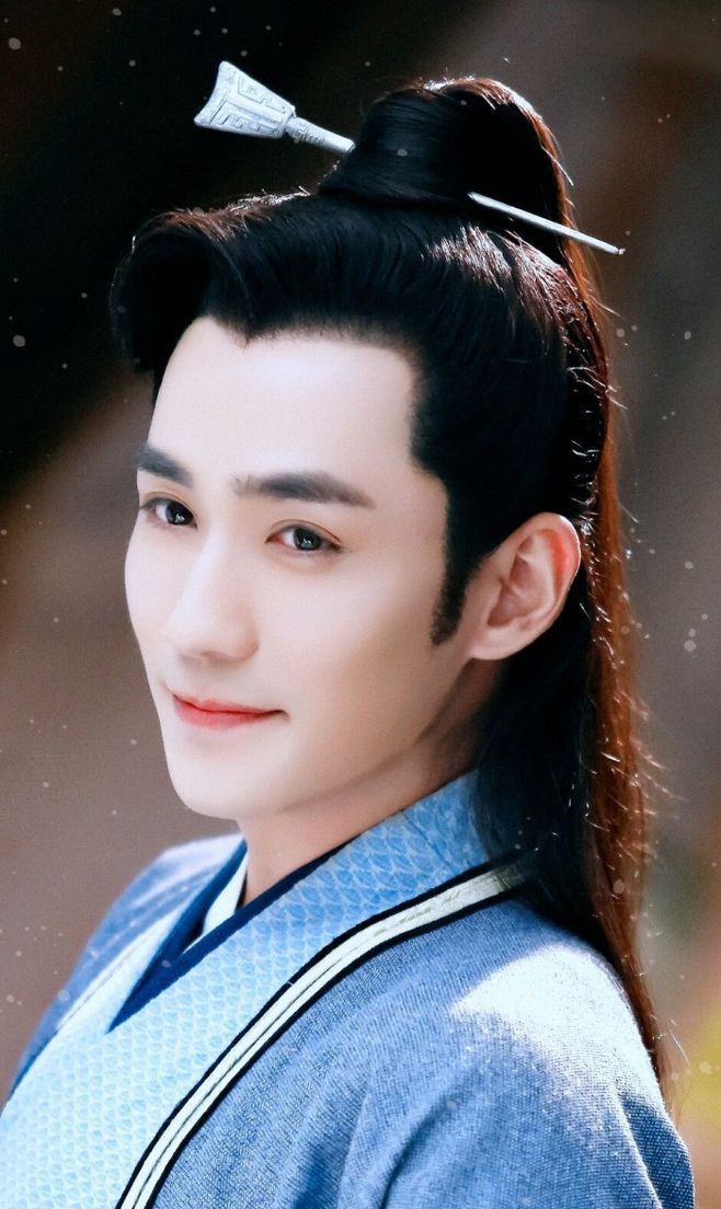 朱一龙的10张高清古装造型:齐衡温润如玉,镇魂造型一言难尽