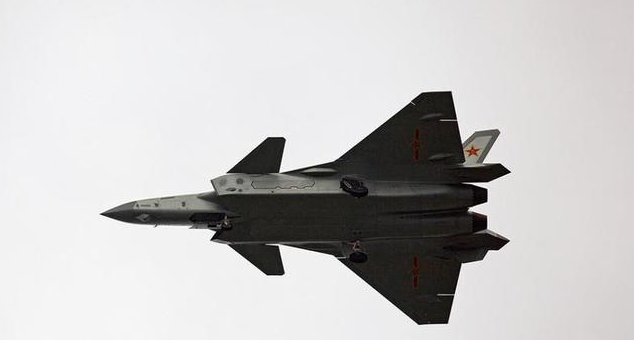 美国为何敢制裁俄罗斯, 不敢动中国, 特朗普说出