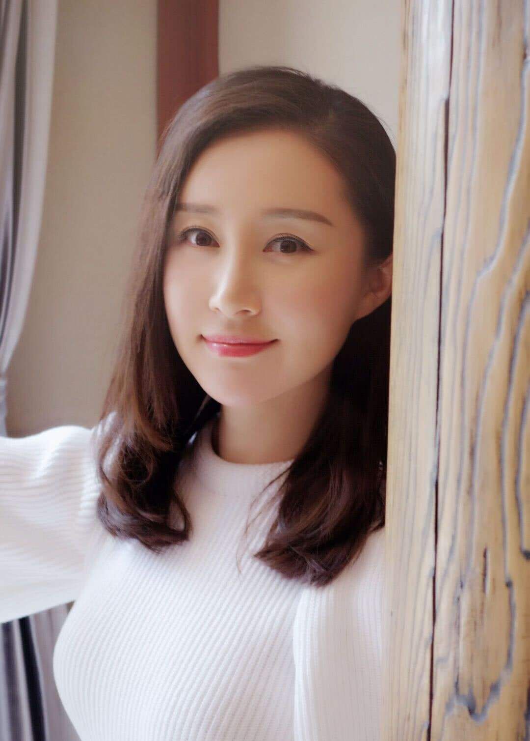 堪称努力型好演员舒畅 宝莲灯里的女主角_新浪新闻