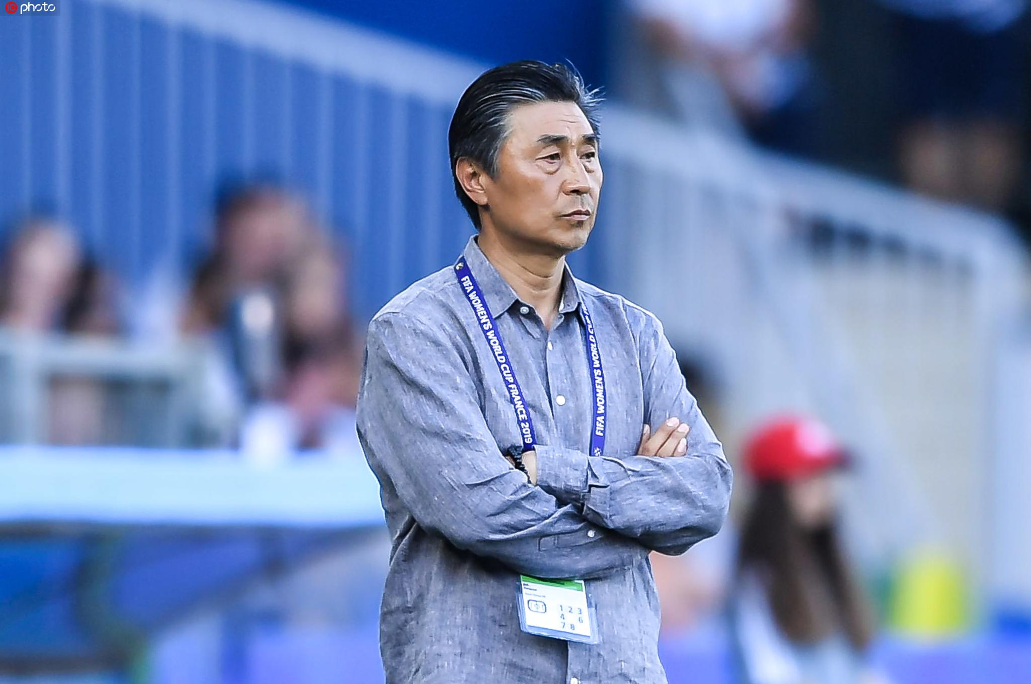 中国女足世界杯遗憾出局,李影屡次攻门无果表情失落!