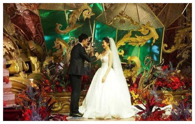 鲁能泰山队队员宋龙大婚,李霄鹏蒿俊闵等鲁能将帅纷纷现场祝贺