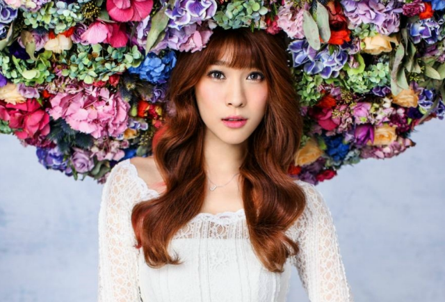 悦悦优雅高贵声音像白灵鸟的小姐姐