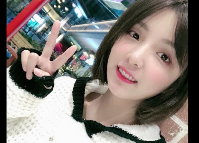 斗鱼lol一姐复活!小米粥口嗨地震被封杀,如今复播人气直冲第一