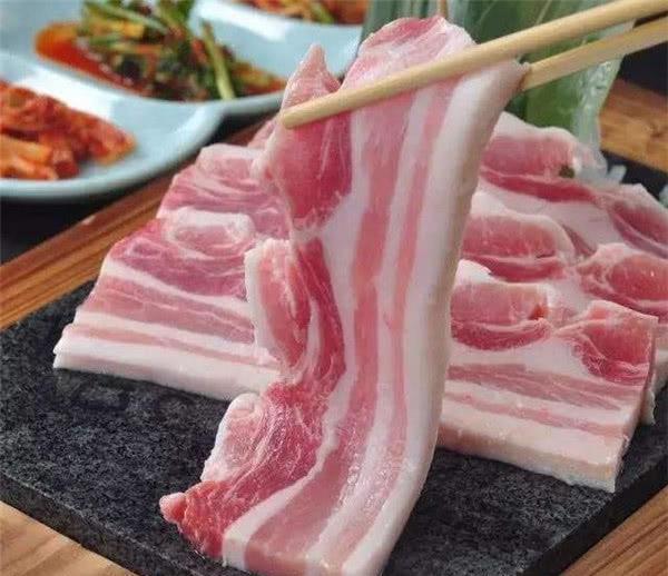 五花肉分为“三肥两瘦”和“两肥三瘦”?差别太大,买错难以下咽|五花肉|红烧肉|猪肉_新浪新闻