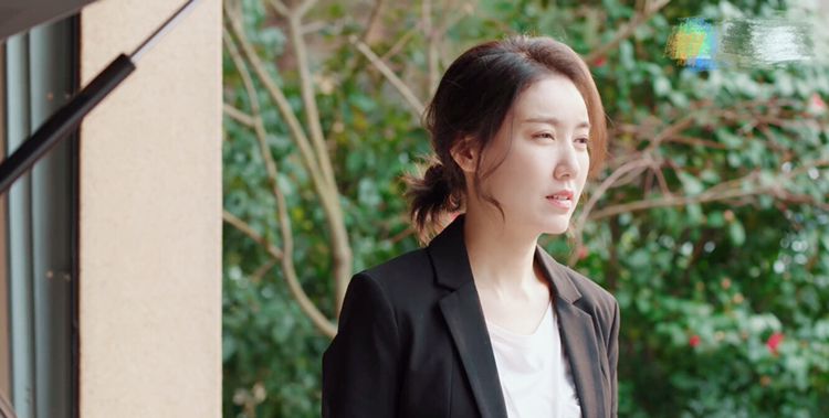 高露出演《都挺好》苏家大媳妇,衣品人品都在线