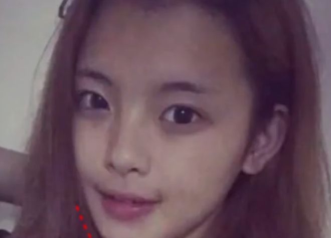 杨超越的未出道前照片对比,网友:看她下巴就知道为什么了!