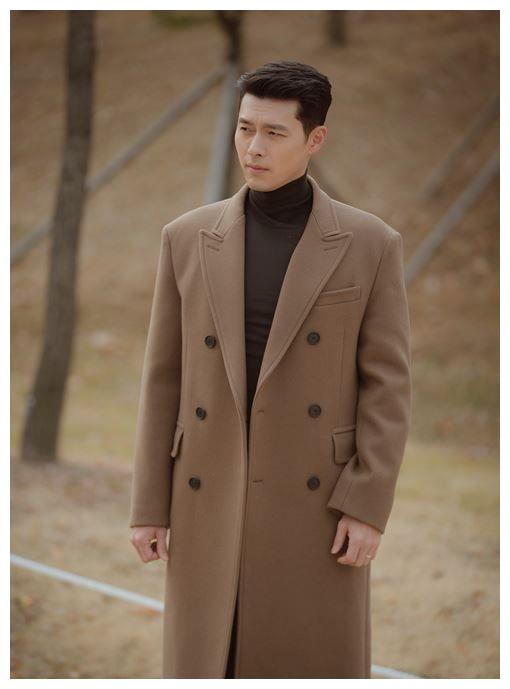 玄彬爱的迫降证件照被网友曝光帅到令人窒息