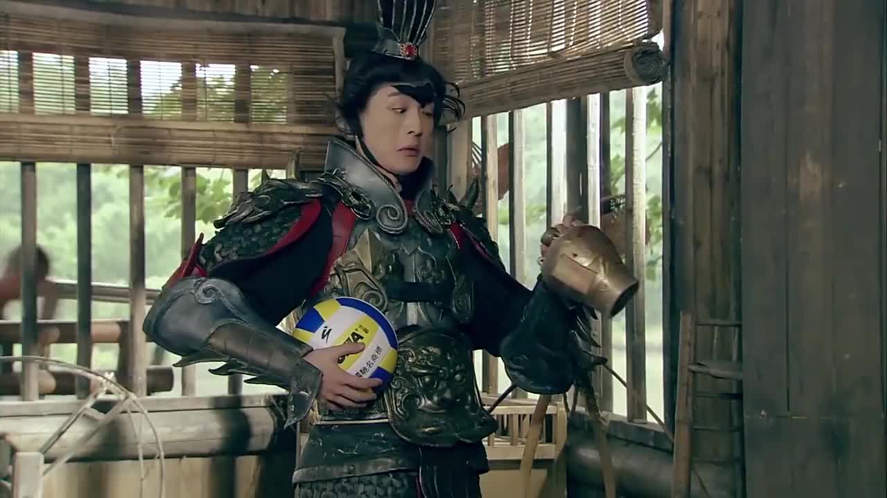 爱情公寓吕子乔进剧组当吕布替身结果被打得倒地不起