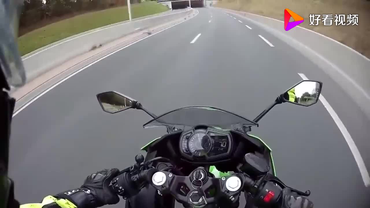 川崎z400ninja400百公里加速成绩0-100kmh5.3秒