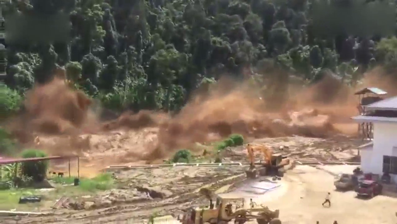 2018最真实的灾难片 大地震 场面震撼 票房冠军