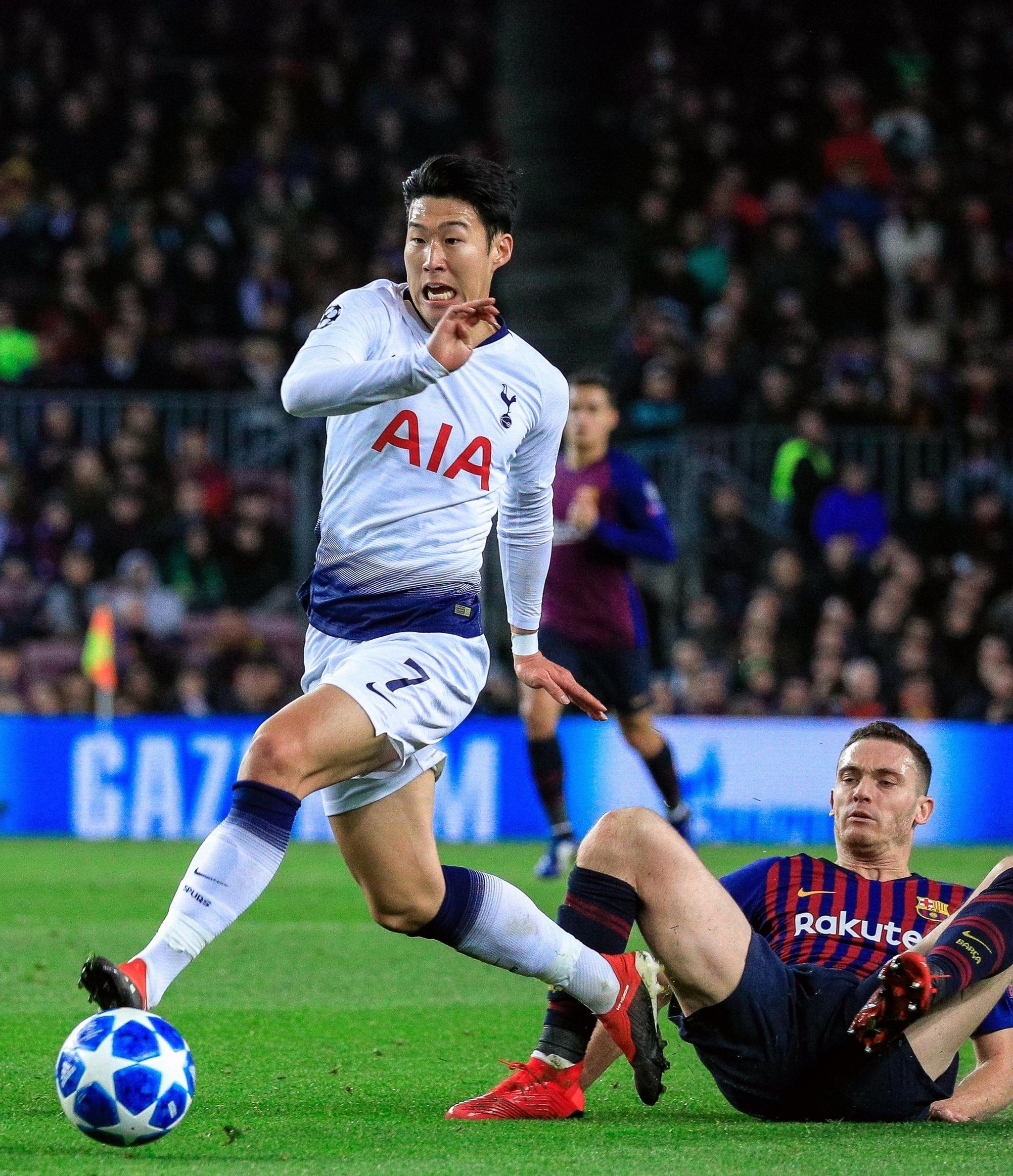 足球--欧冠:巴萨平热刺