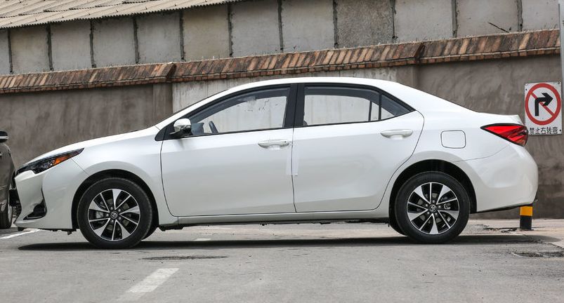 丰田雷凌,绚丽耀眼,真的很有高级感!