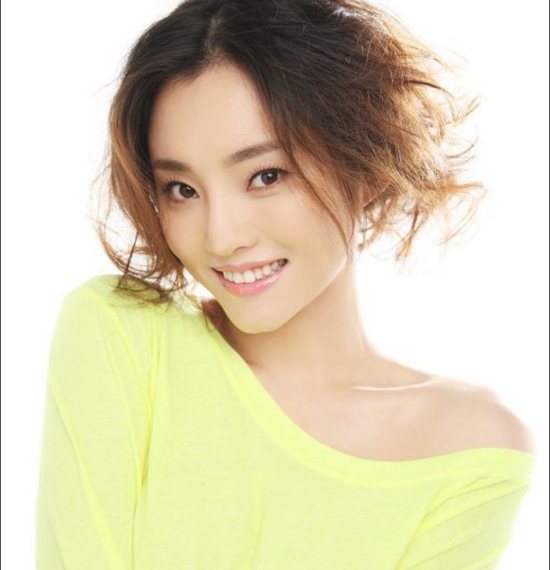 刘芊含打狗棍外形清秀温柔贤淑善解人意的秀儿