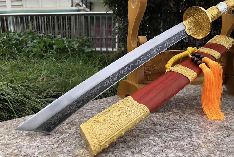 新款:红木康熙战刀