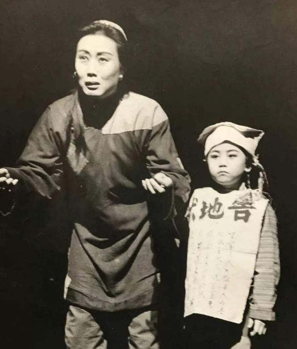 民国两姐妹双双含冤自杀惊动张之洞的儿子我来帮你们伸冤