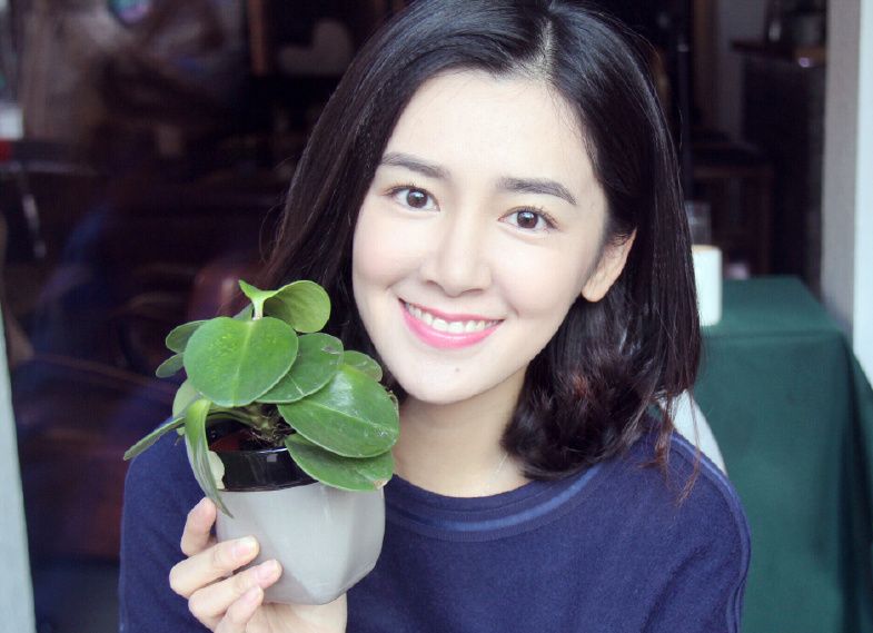 青涩少女石安妮,凭借自己的努力得到了肯定,你有没有动心?