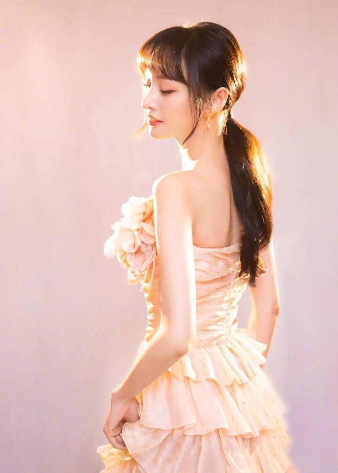 郑爽成为"更好人生公益"形象大使_高清图集_新浪网