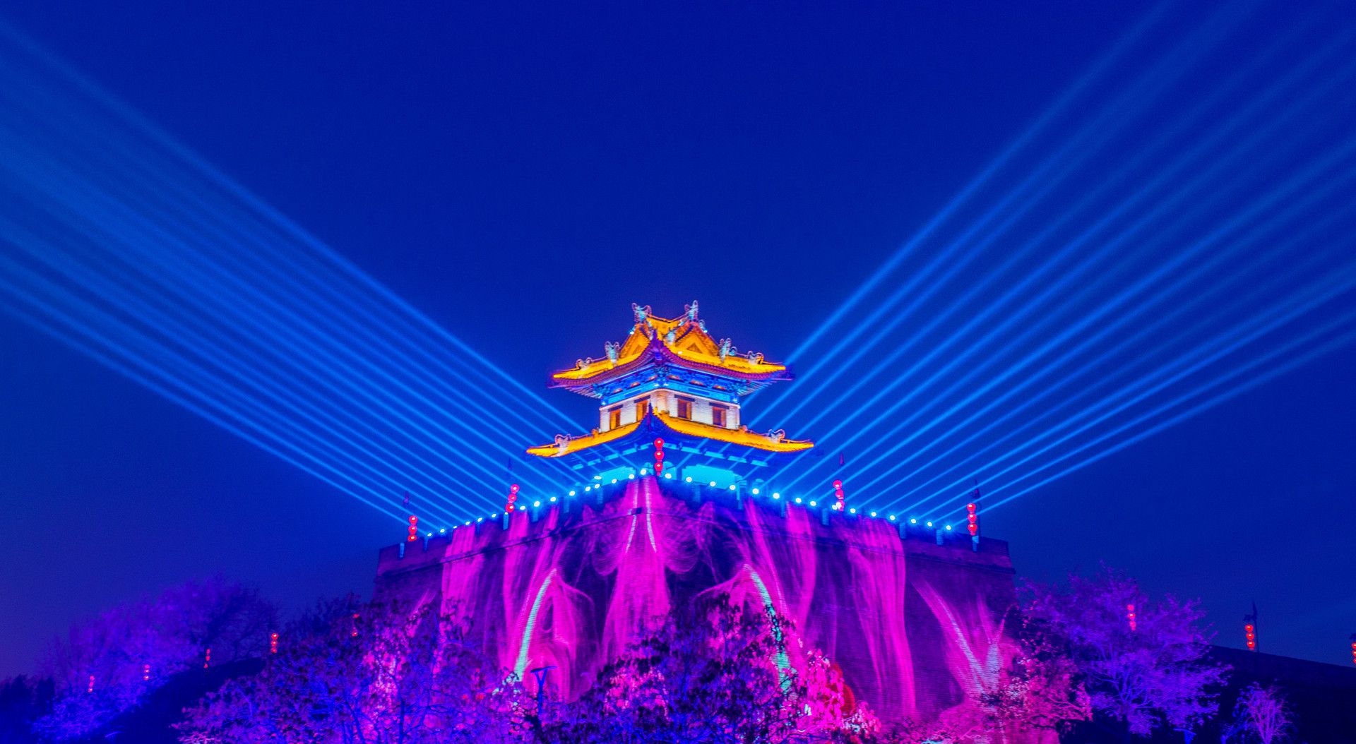 中国的夜晚有多美?看灯光下的超炫酷城市夜景