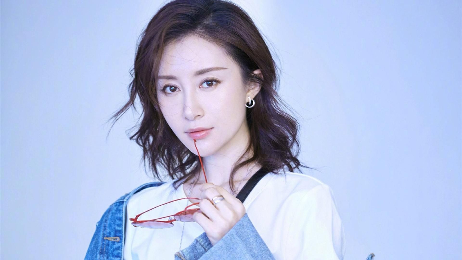 堪称努力型好演员舒畅 宝莲灯里的女主角_新浪新闻