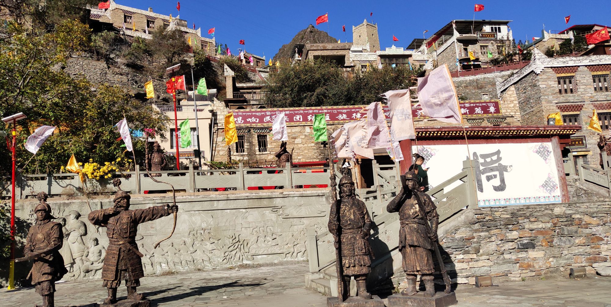 2020甘堡藏寨-旅游攻略-门票-地址-问答-游记点评，理县旅游旅游景点推荐-去哪儿攻略