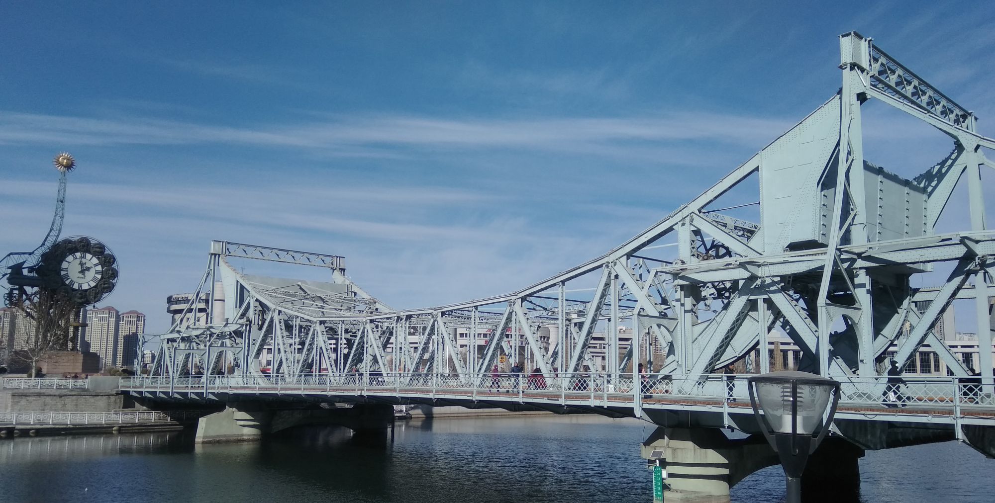 旧时万国中正桥,今日人民解放桥