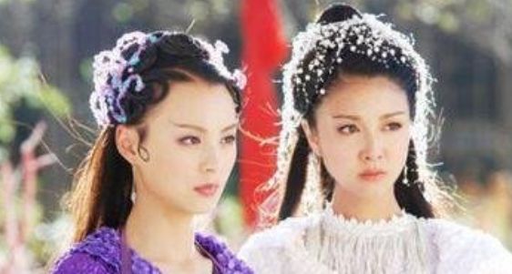 盘点那些年头上撒 小雪花 的女明星 现在都成为经典 盘点那些年头上撒 小雪花 的女明星 现在都成为经典