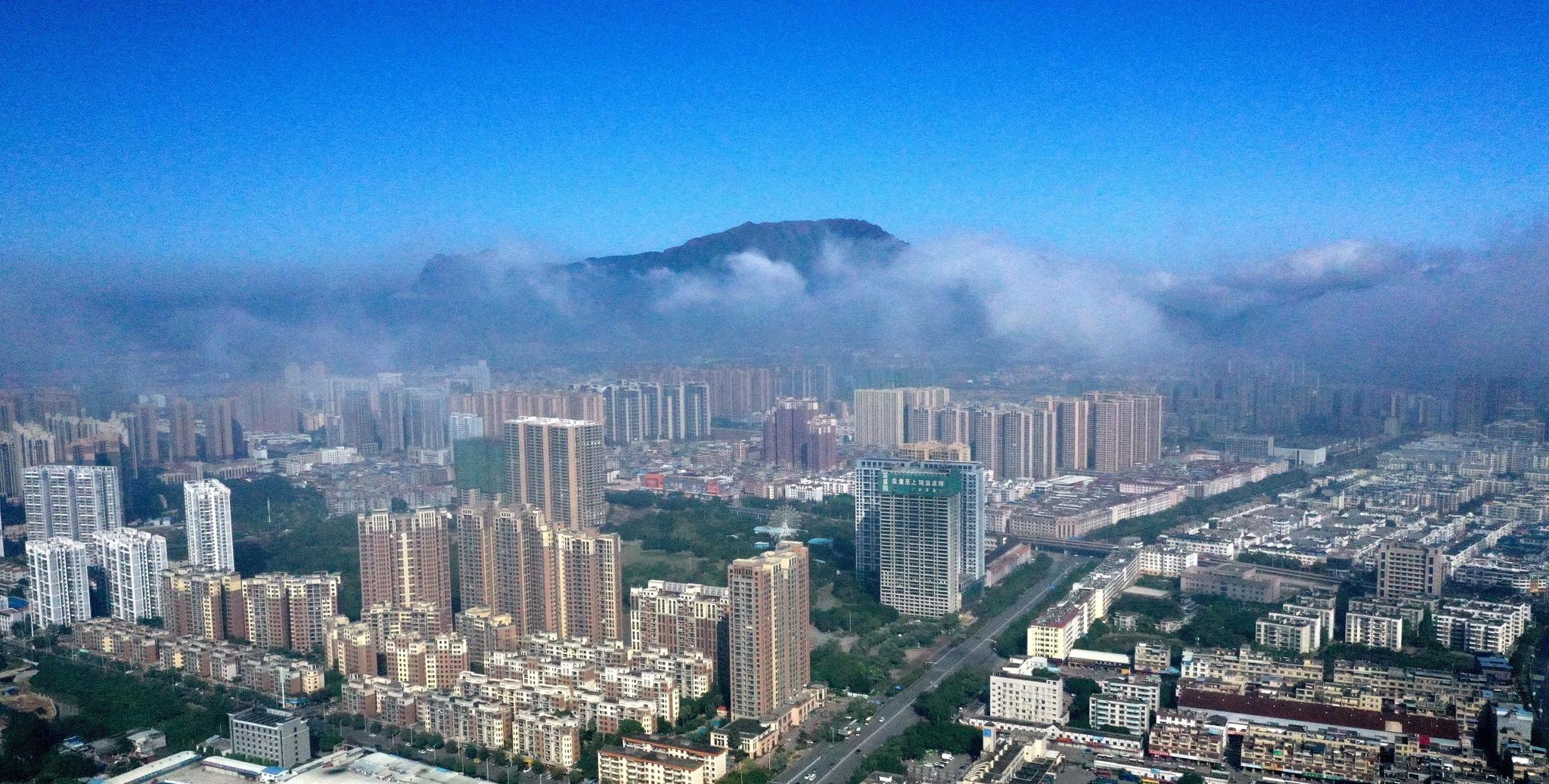 在云端上看贵港是什么样子的?你一定没见过!