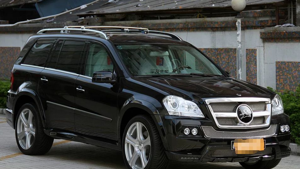 非常简洁大方的设计,车身线条流畅的,浙江卡尔森-卡尔森cgl45