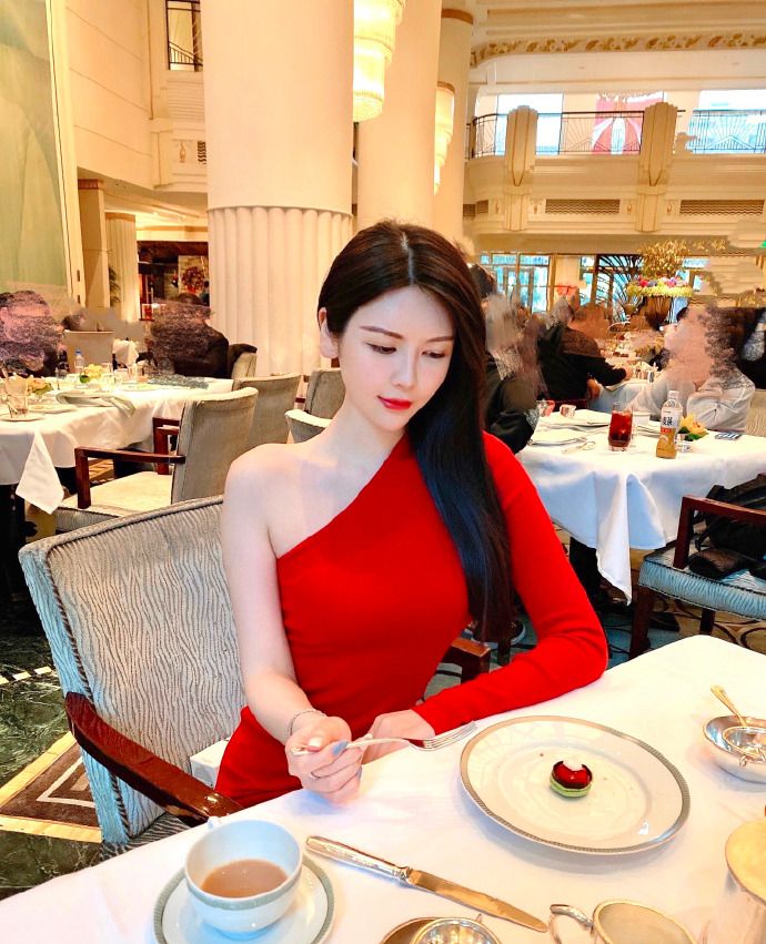 网红美女模特papa迷人写真美照欣赏_高清图集_新浪网