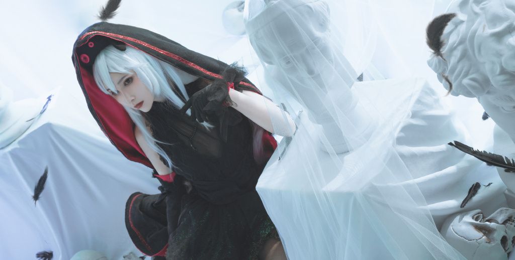 魔女之泉艾露迪cos:跟家里的玩偶一摸一样