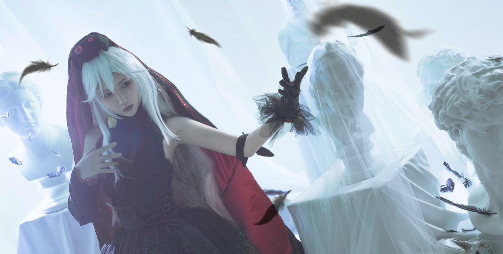 魔女之泉艾露迪cos:跟家里的玩偶一摸一样