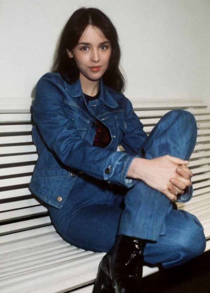 永远的法兰西第一美人:阿佳妮,40岁的时候依旧美得动人心魄