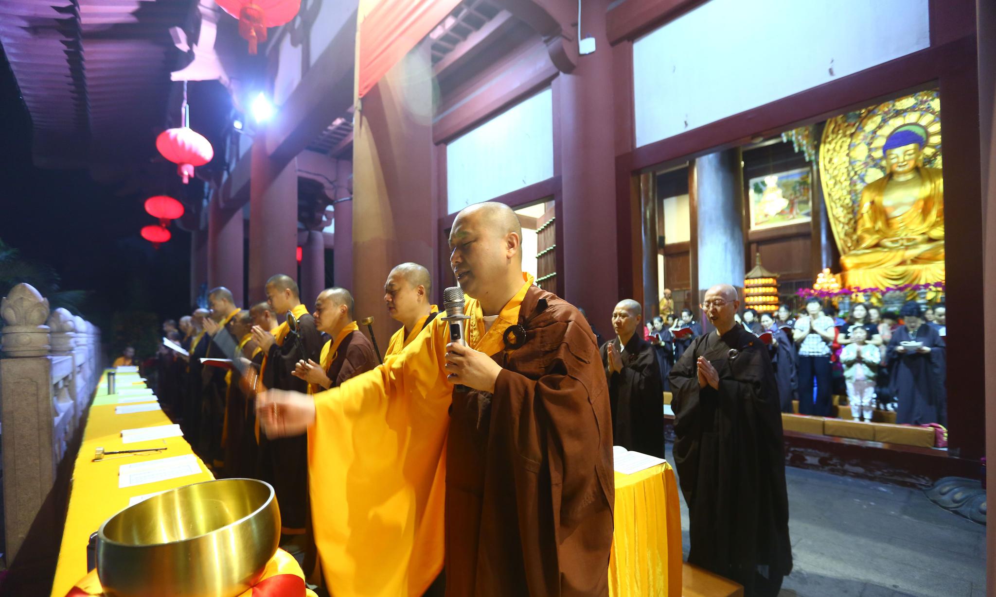 正月初九,实拍三亚南山寺举行"供佛斋天"祈福法会,庄严殊胜