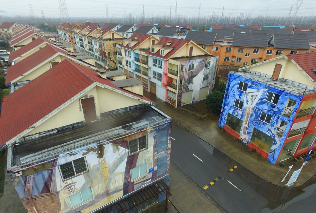 探访南京雄州镇的画家村,现场冷清人去楼空,被人遗忘成"鬼城"|名画