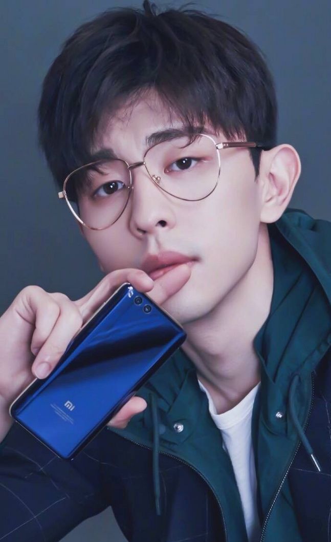 邓伦|眼镜|无框_新浪新闻