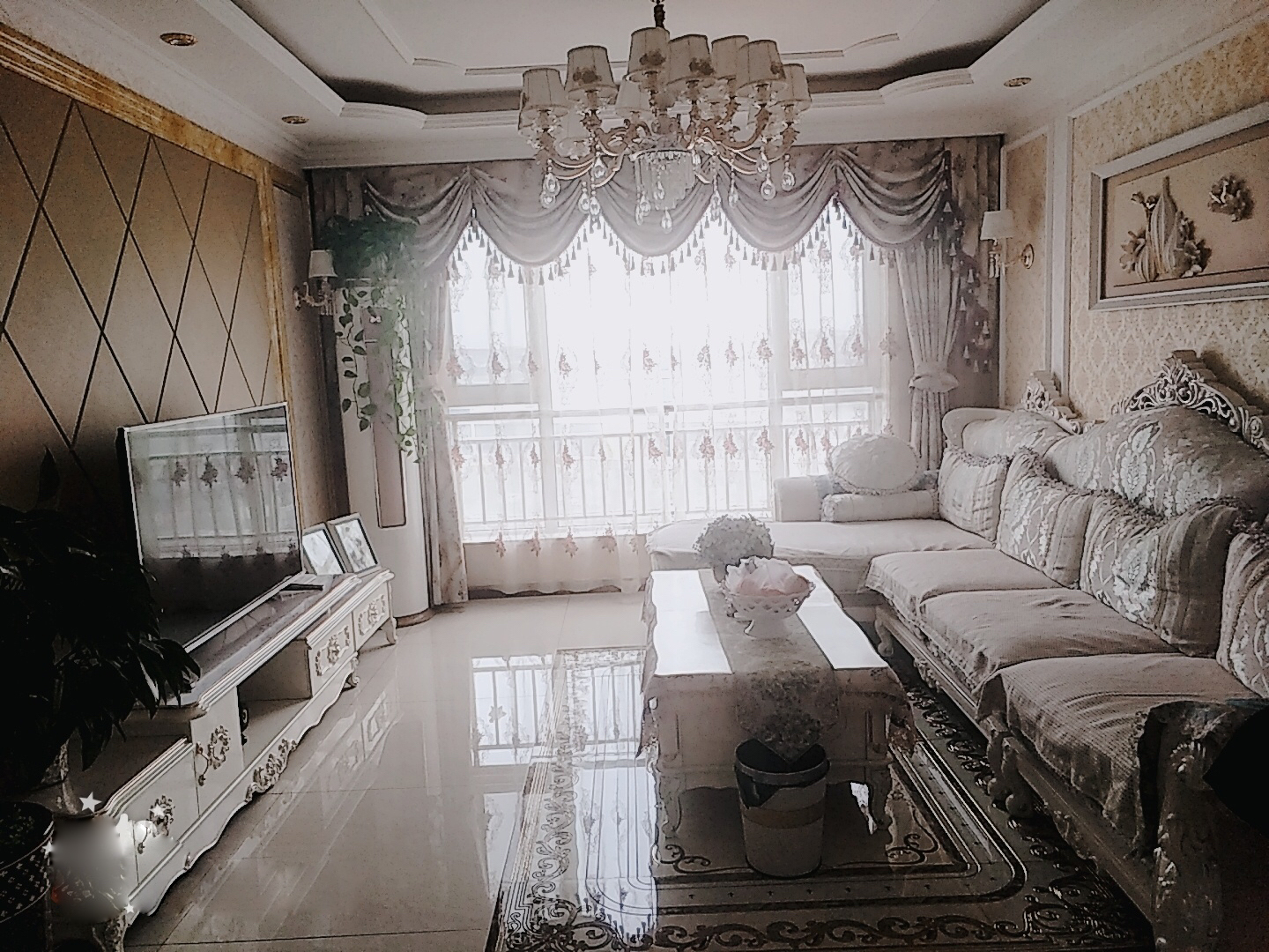 新房入住一年,老婆每天坚持打扫,全屋真漂亮,阳台估计你没见过