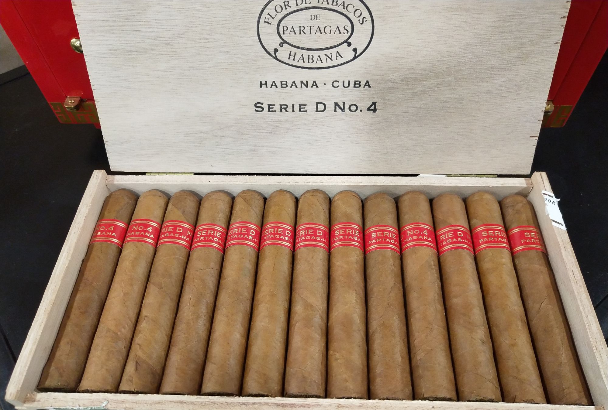 帕特加斯4号(partagas serie d no. 4)简介