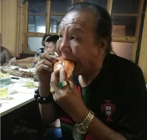 扮演者直播说出真相|征服|马小明|扮演者_新浪新闻