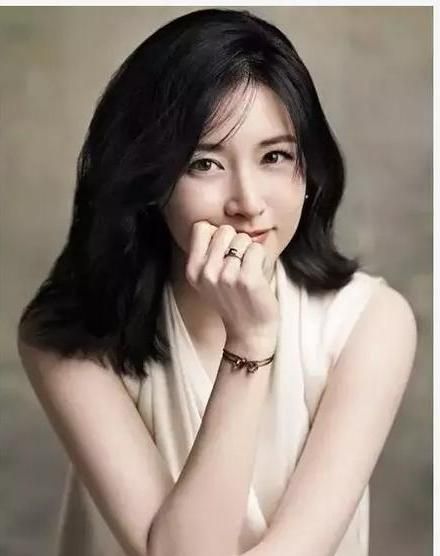 李英爱:眉目如画,娇嫩丰盈|李英爱|大韩民国|最佳女演员_新浪新闻