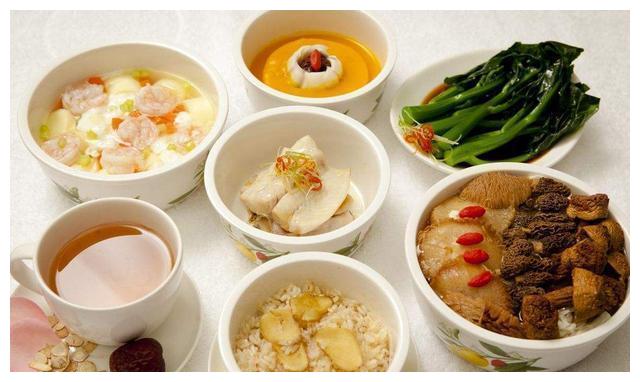 坐月子42天饮食宜忌:该吃什么,不能吃什么?要心里有数!