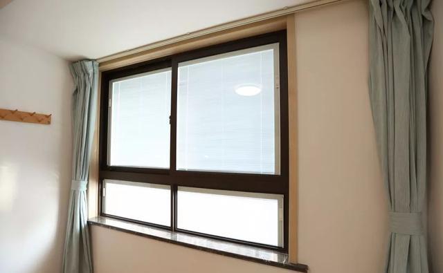 给窗户包上窗套,到底有没有必要?现在大家都这样装的