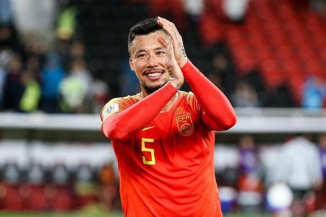 大战韩国前,国足聊天群好热闹,郑智说出如何防孙兴慜的秘密