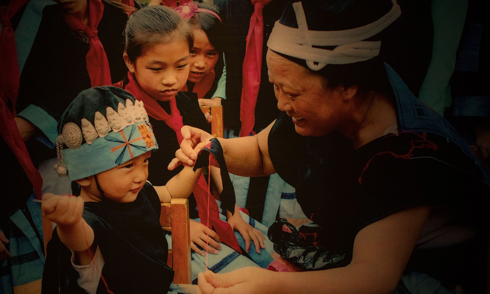 廖万林旅行摄影《人类文明的活化石——白裤瑶》|瑶族|集市日常|摄影