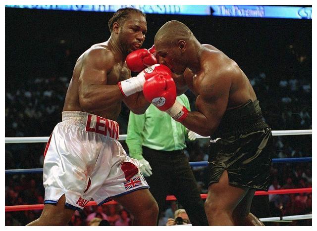 最后,刘易斯还回忆了与泰森大战后的一些细节,直言泰森是一个好人.