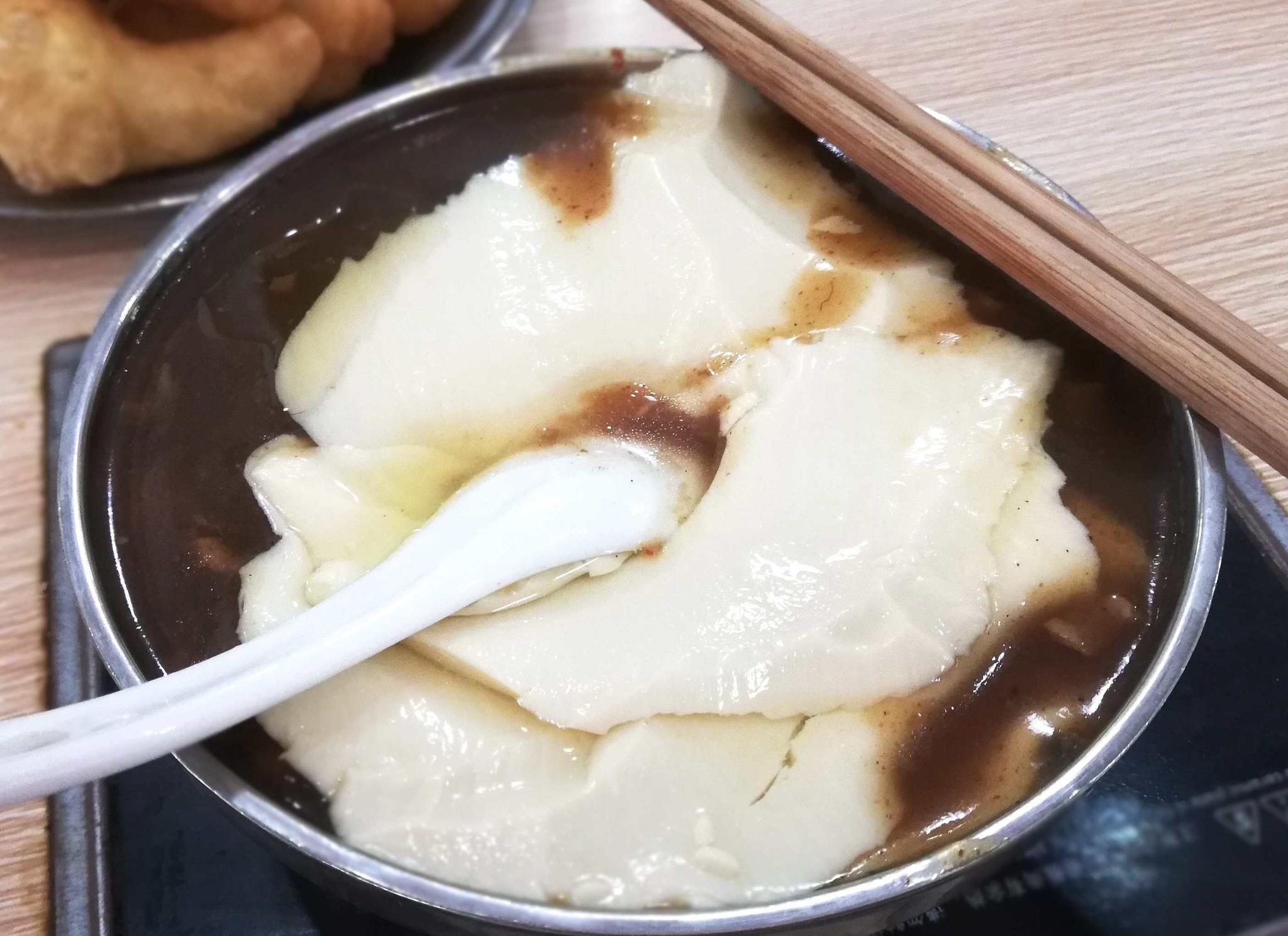 馒头面条玉米糁是河南人的最爱早晚吃甜中午吃咸又因为啥呢