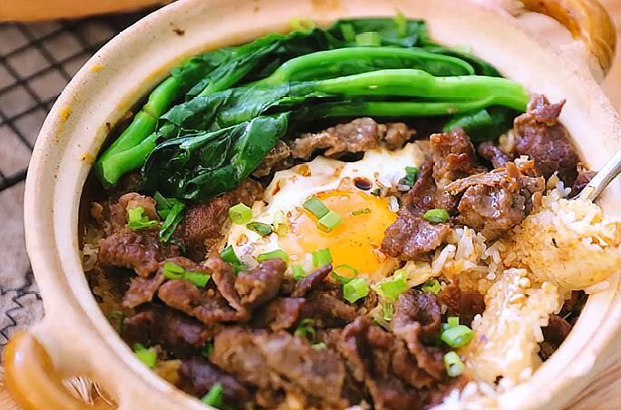 全家人都爱吃的自制纯牛肉煲仔饭,一碗根本不够吃,超级美味|牛肉|煲仔