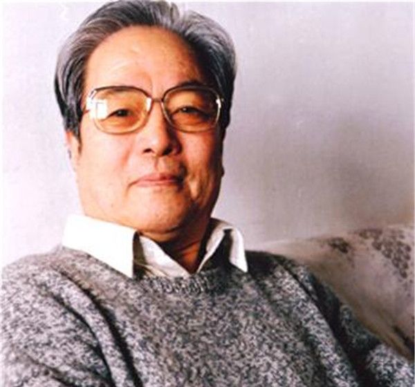 袁阔成珍贵历史老照片:评书艺术大师,古有柳敬亭,今有袁阔成__财经